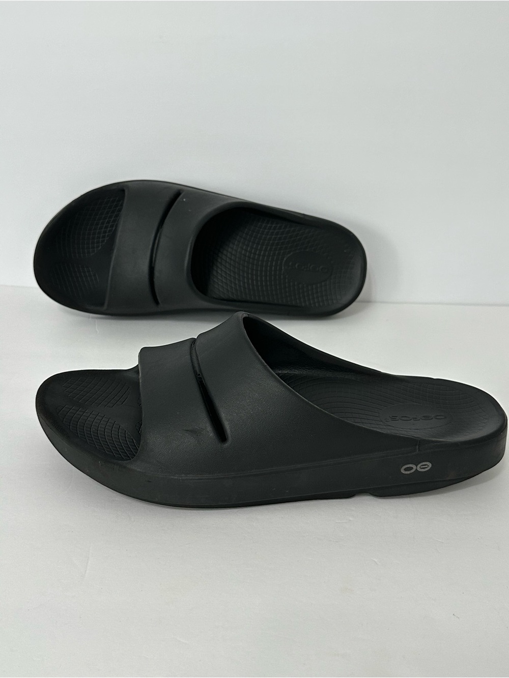 OOFOS OOAHH Sandal Slide Recovery Footware Unisex Black M10 W12 Comfort Sport